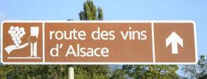 2017-07-04 - Vinvägen i Alsace - skylt.- © Göran Waldt